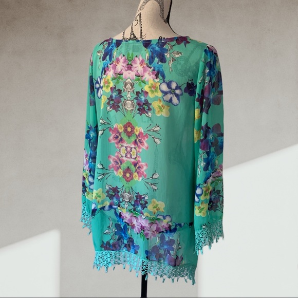 Orchid floral beach coverup MEDIUM - Picture 10 of 11